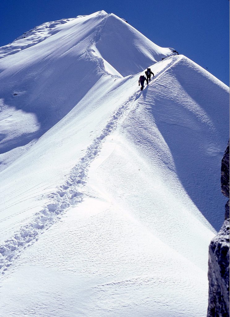 Yalung Ri Climb – Rolwaling